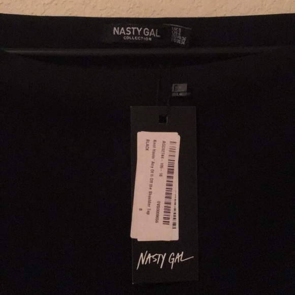 NWT Off Shoulder Long Sleeve Black Tie Crop Top - Picture 3 of 3